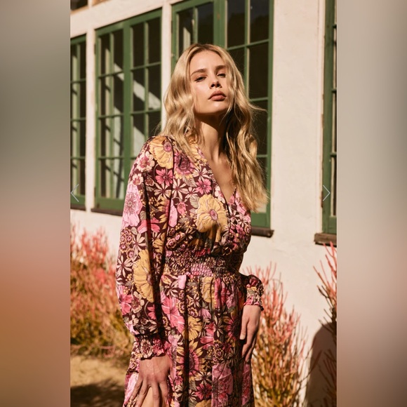 BTB LOS ANGELES JOLENE DRESS, NWT - Picture 1 of 3